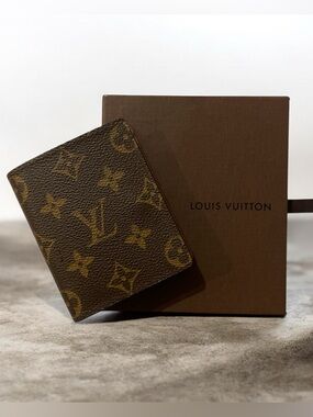 Louis Vuitton Monogram Portefeuille Magellan Bi-fold Wallet